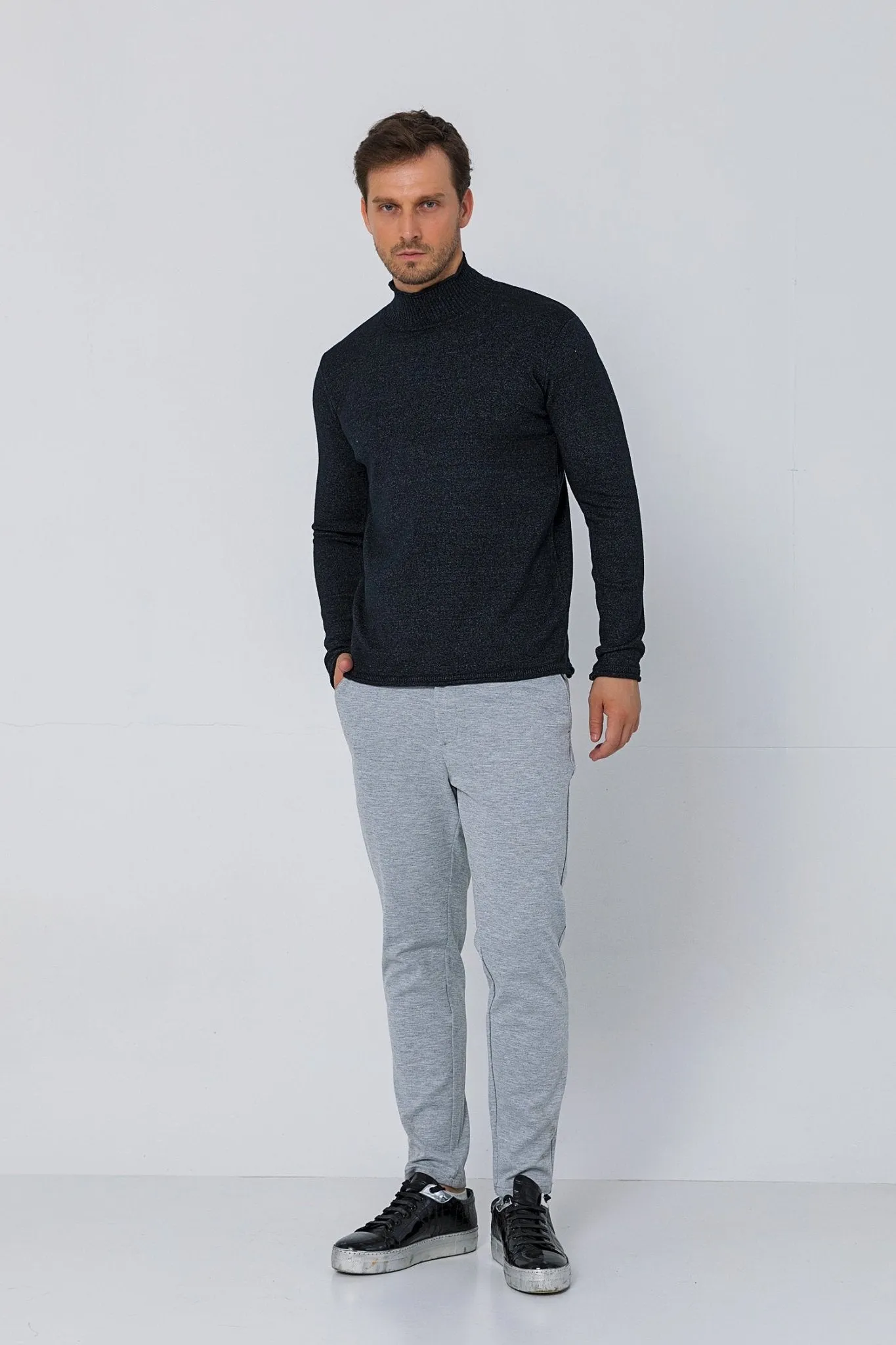 Classic Mock Neck Sweater - Anthracite