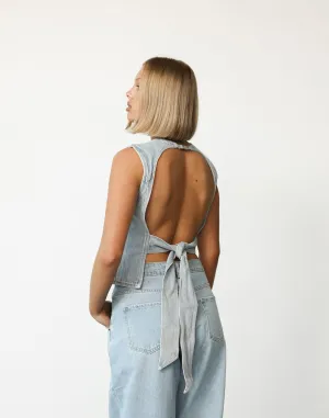 Countryside Top (Classic Denim) - By Lioness